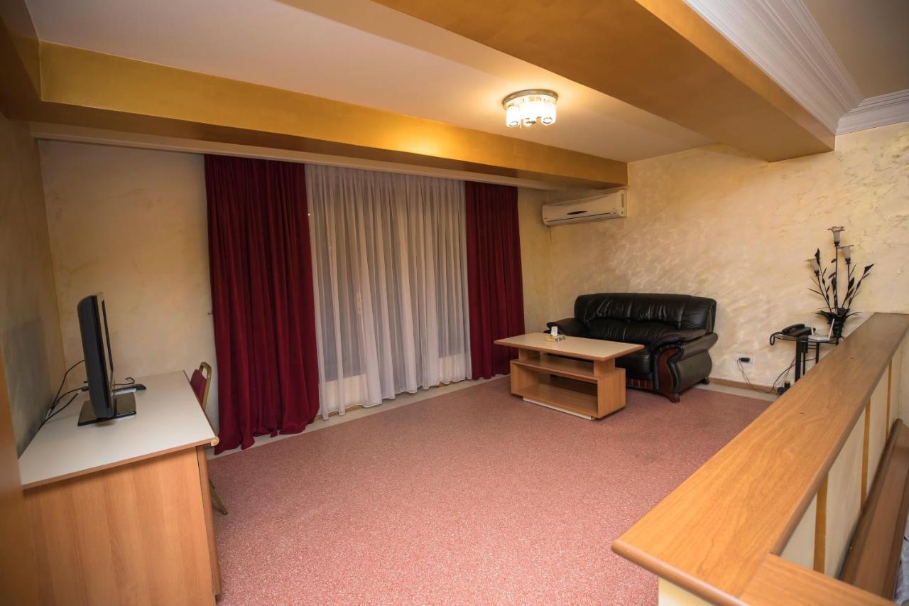 Nor Dzoraberd Hotel Complex Yerevan Ngoại thất bức ảnh