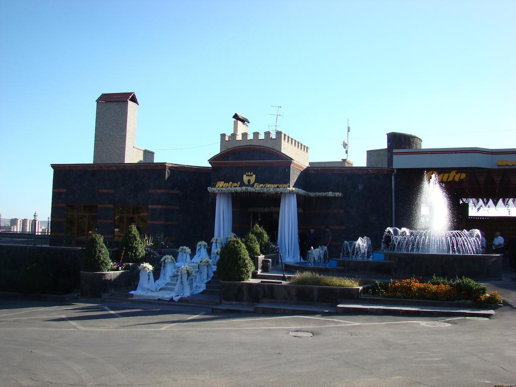 Nor Dzoraberd Hotel Complex Yerevan Ngoại thất bức ảnh